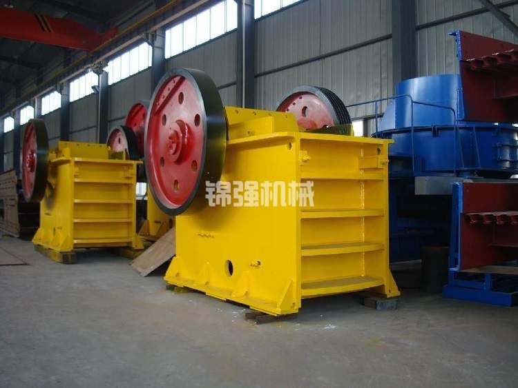 大型石子破碎機(jī)價(jià)格是多少？石子破碎機(jī)廠家推薦